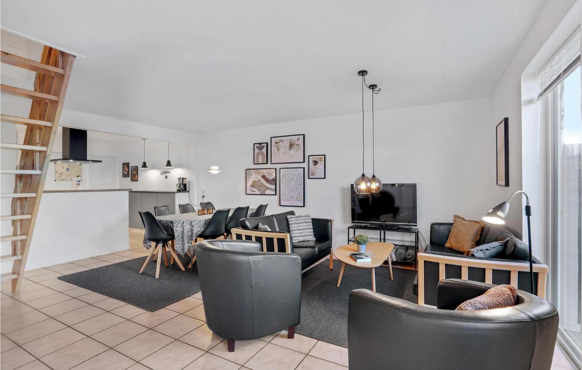 Amazing Home In Hvide Sande With Wifi Bjerregård Buitenkant foto