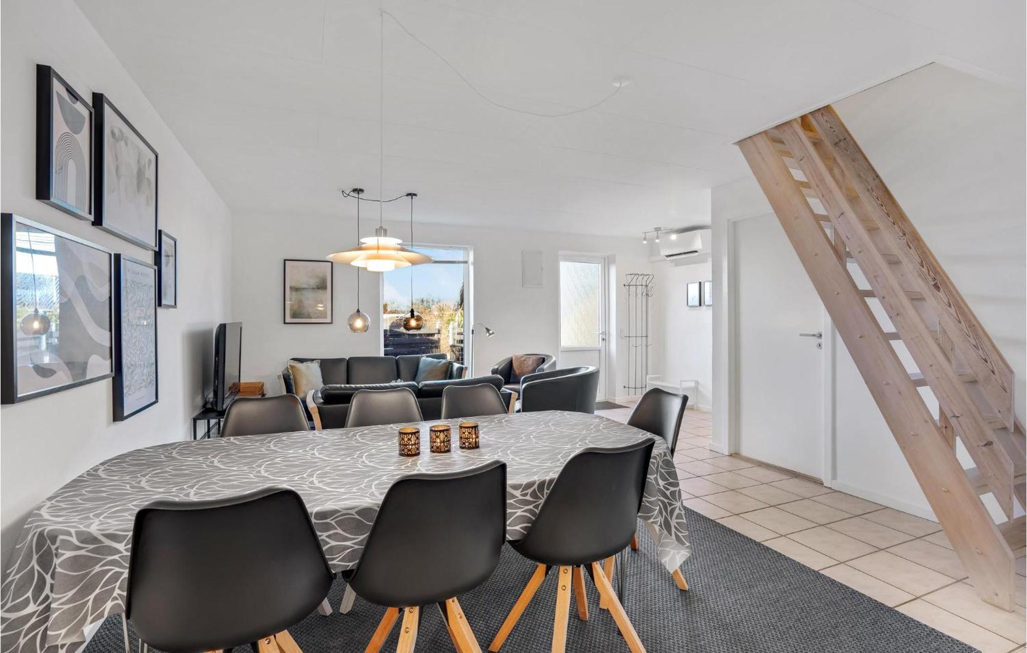 Amazing Home In Hvide Sande With Wifi Bjerregård Buitenkant foto
