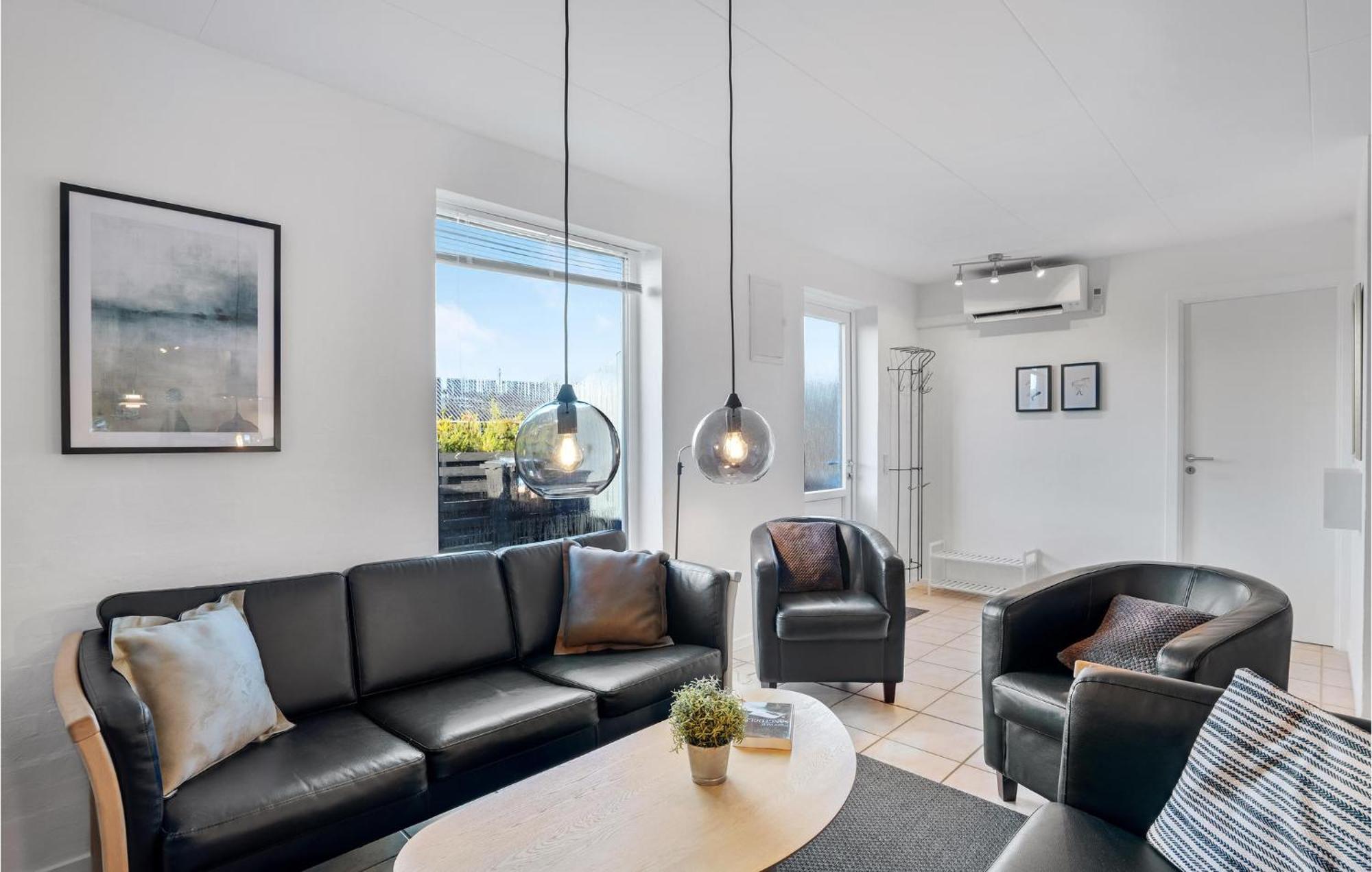 Amazing Home In Hvide Sande With Wifi Bjerregård Buitenkant foto